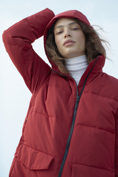 Illustration for article titled The Everlane Puffer Jacket Hits The Reset Button On Outerwear
